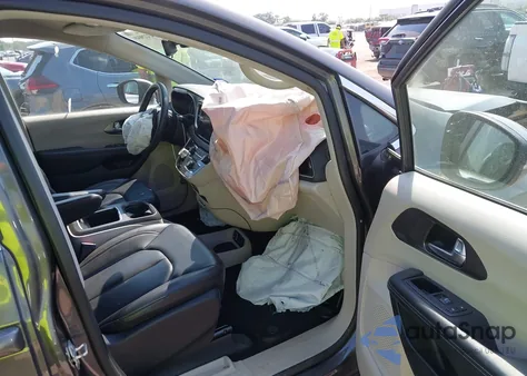 2023 Chrysler Pacifica Touring L из США, поврежденный, VIN 2C4RC1BG0PR546859